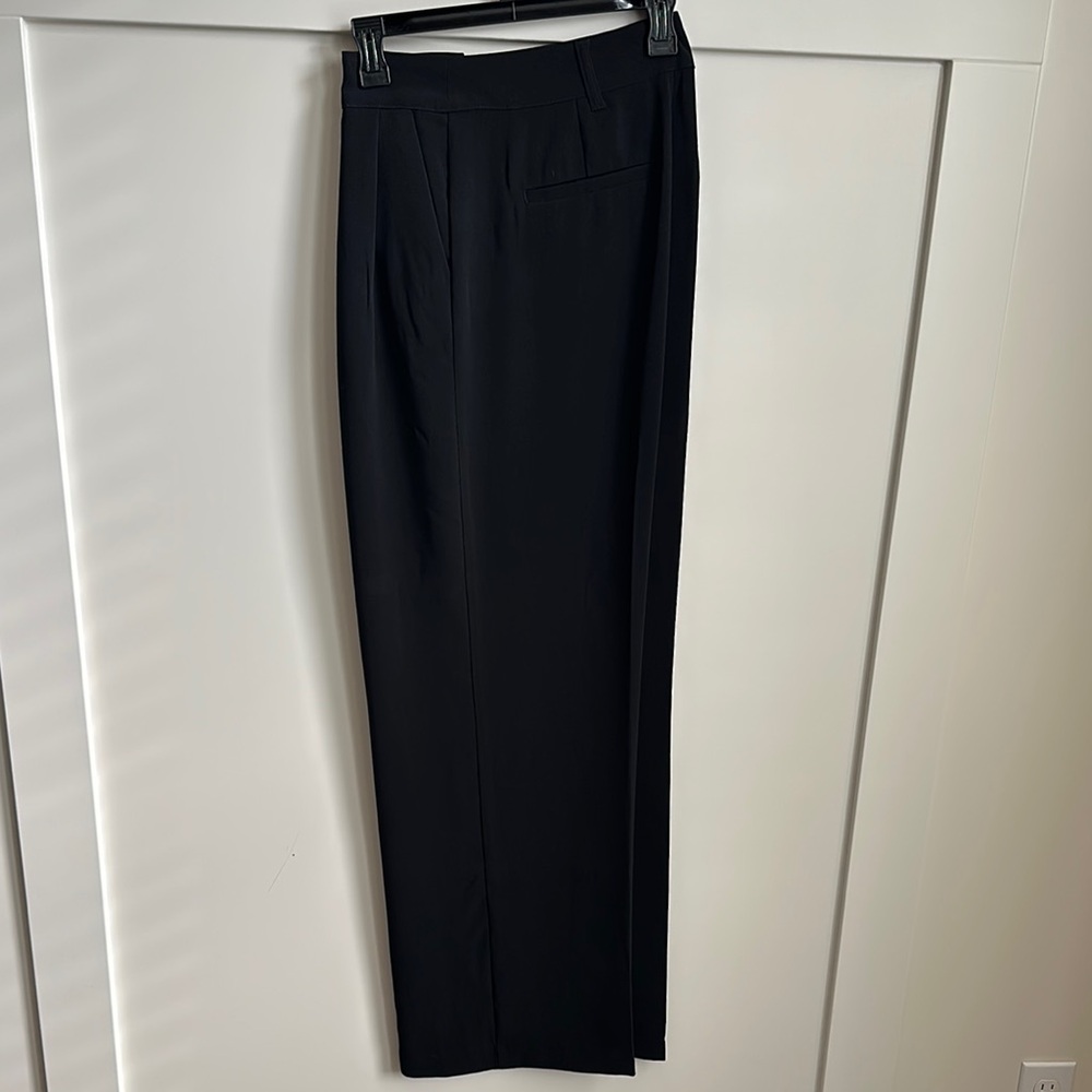 Women's Wide Leg Pleated Black Trousers, Medium (8/10)